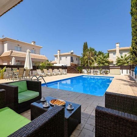 Villa Nadja Paralimni Esterno foto